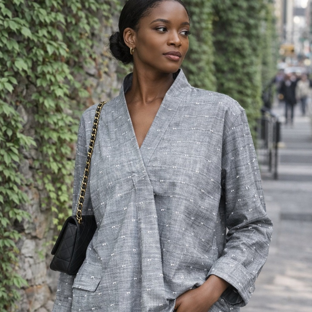NWT DEREK LAM 10 CROSBY Quiet Luxury Old Money Gray Textured Blouse, 8